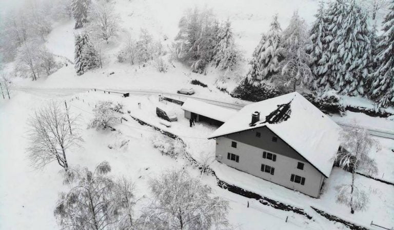 Lire la suite à propos de l’article Gite Batelot : Grande location de vacances Le Menil